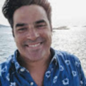 Meet your Posher, Victor